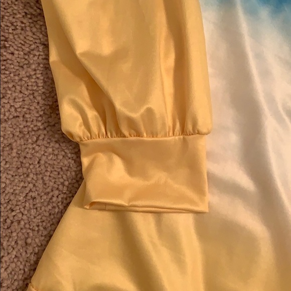 💙💛 Ombré Long Sleeved Top Size S 💛💙 - Picture 5 of 9